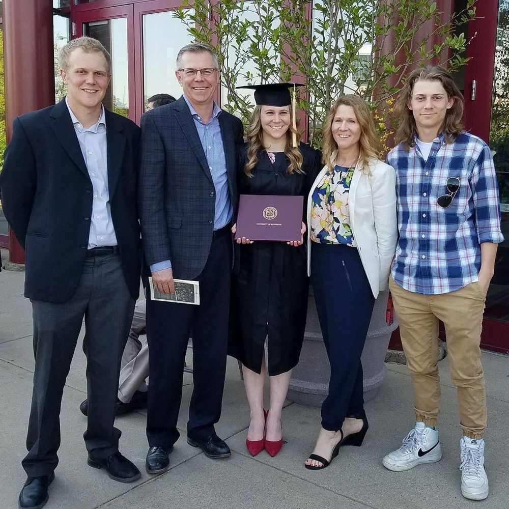 Meet your Posher, Allison